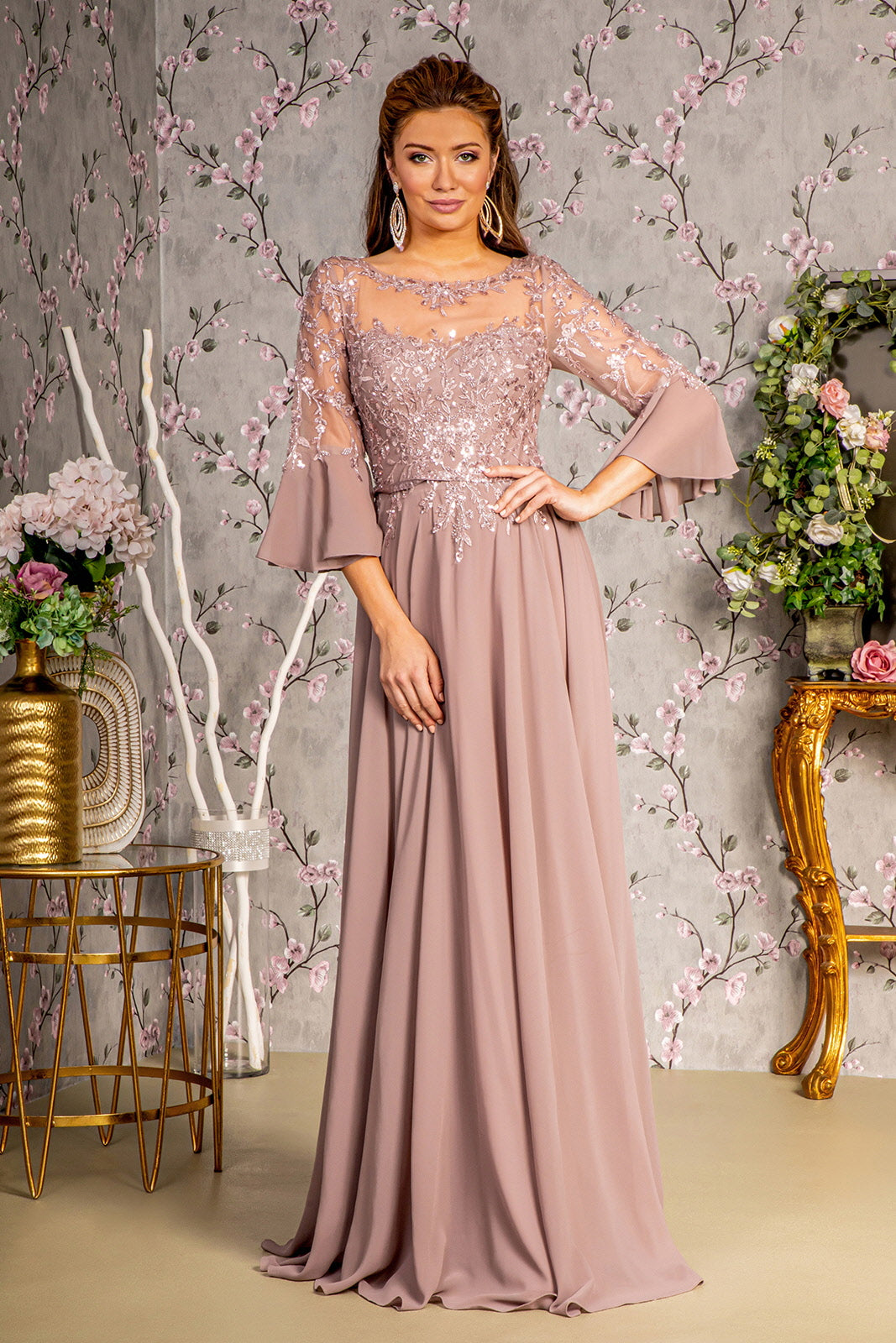 green emerald velvet dress Modestwear Jalabiya in Mauve with Floral Thread & Stone Embroidery – Maxim  Creation main image 1