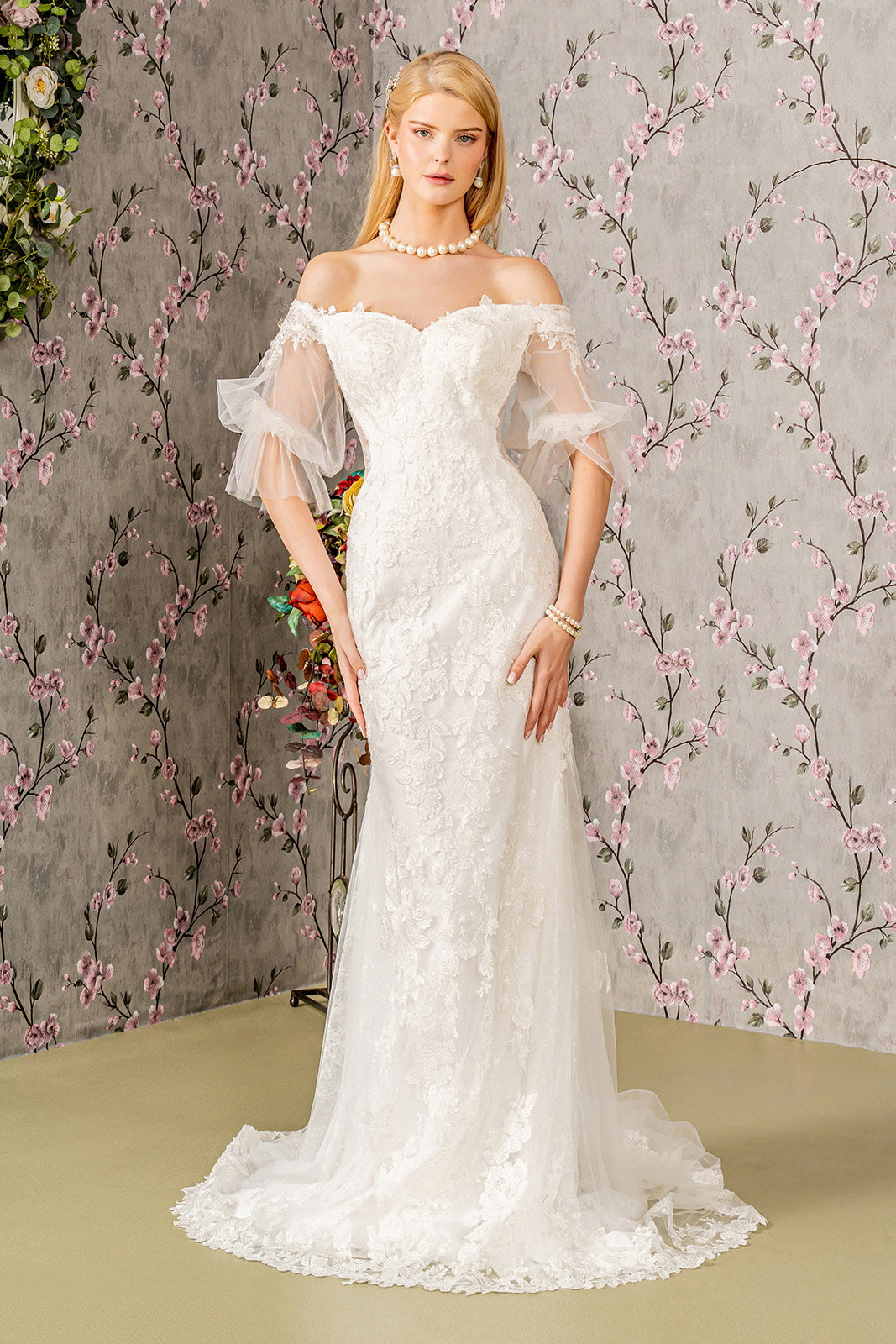 embroidered mermaid wedding dress Lace Formal Mermaid Long White Bridal Gown main image 1